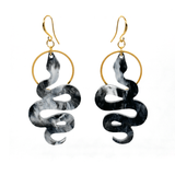 Boucles d'oreilles Charmeur de serpent - Marbre noir et blanc